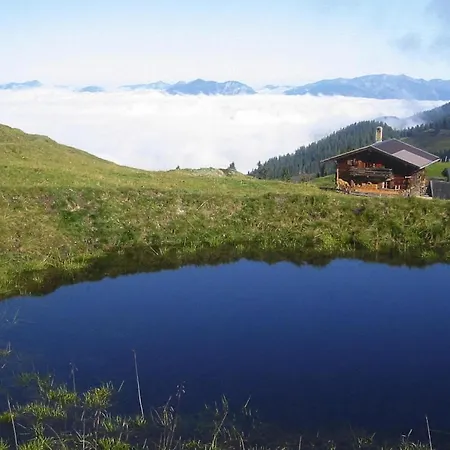 In Wildschoenau By Schatzberg Lift * 아우파흐